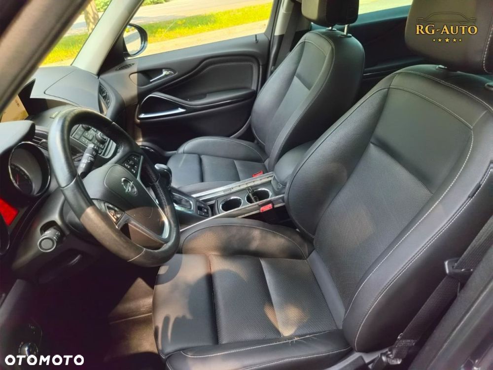 Opel Zafira - 24
