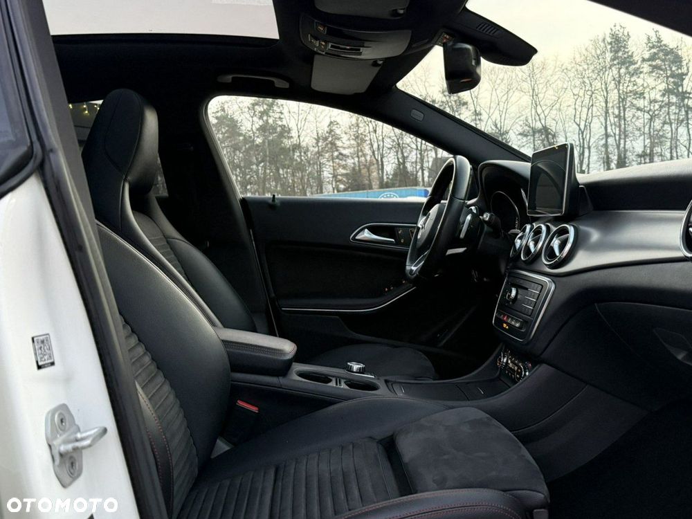 Mercedes-Benz CLA - 19