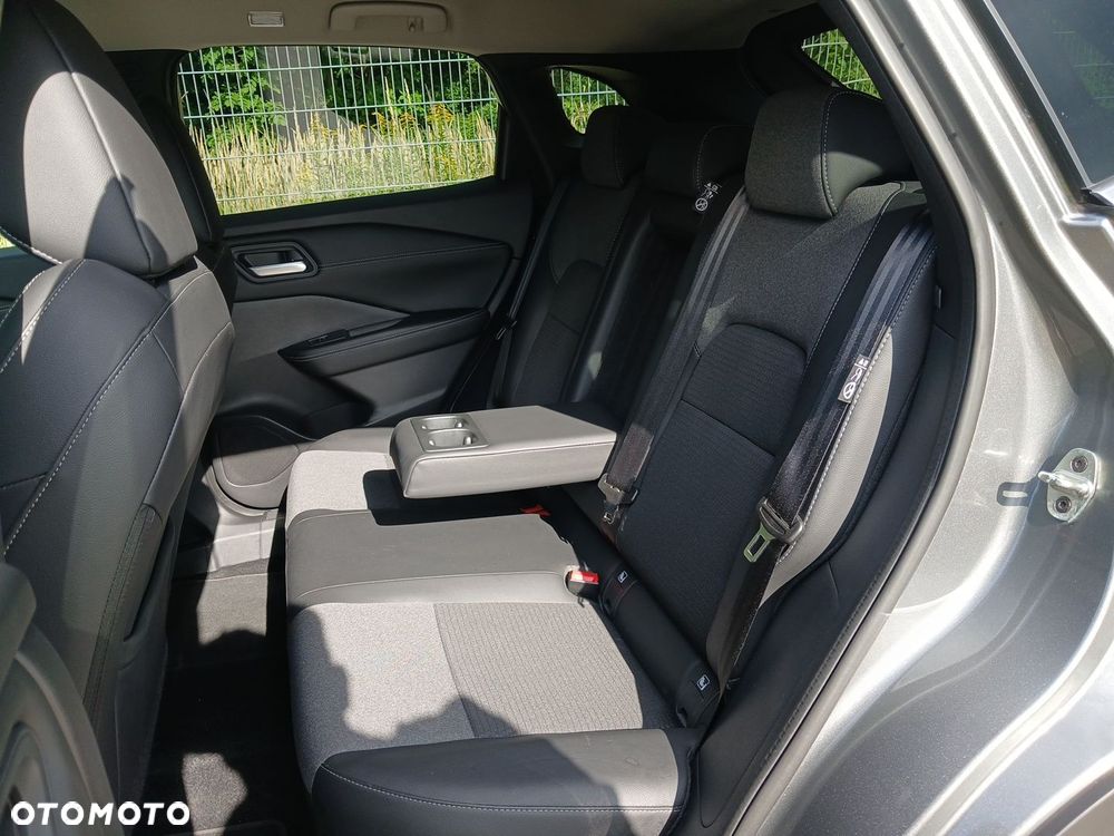 Nissan Qashqai 1.3 DIG-T MHEV N-Connecta Xtronic - 13