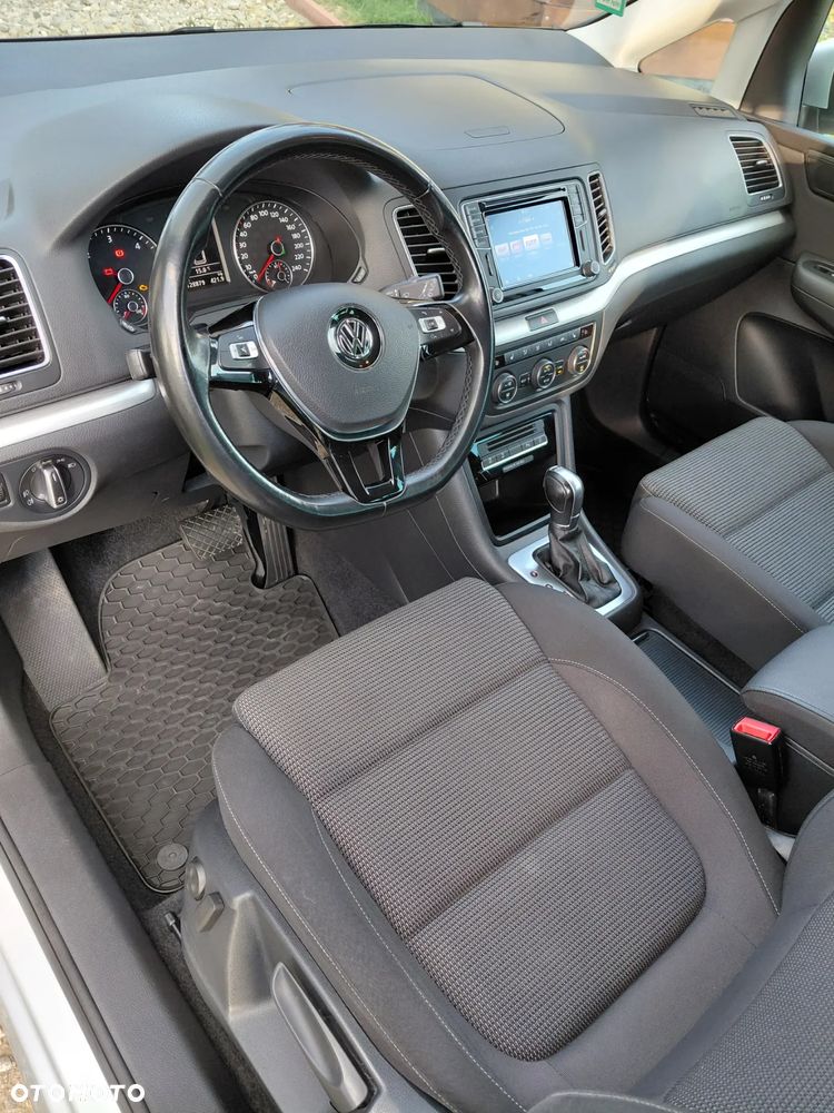 Volkswagen Sharan 2.0 TDI BMT Comfortline DSG - 29