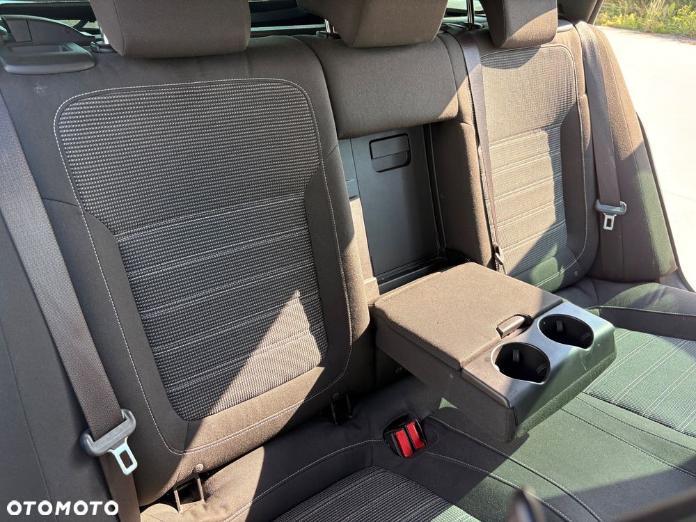 Opel Insignia 2.0 CDTI Edition - 16