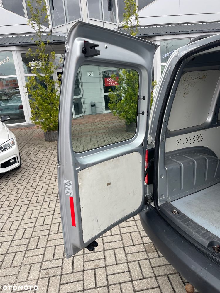 Volkswagen Caddy - 11