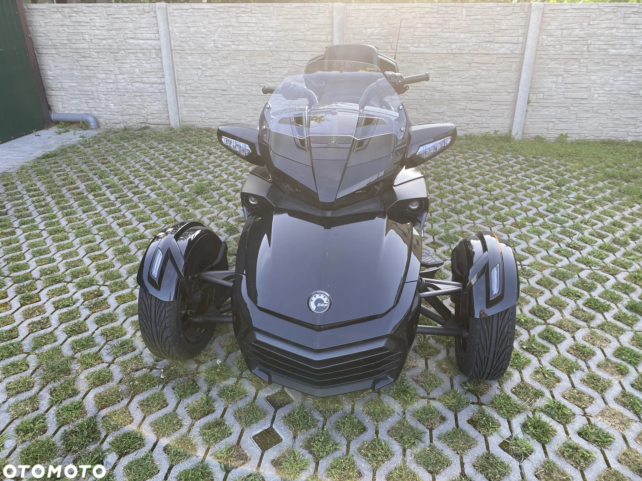 Can-Am Spyder - 2