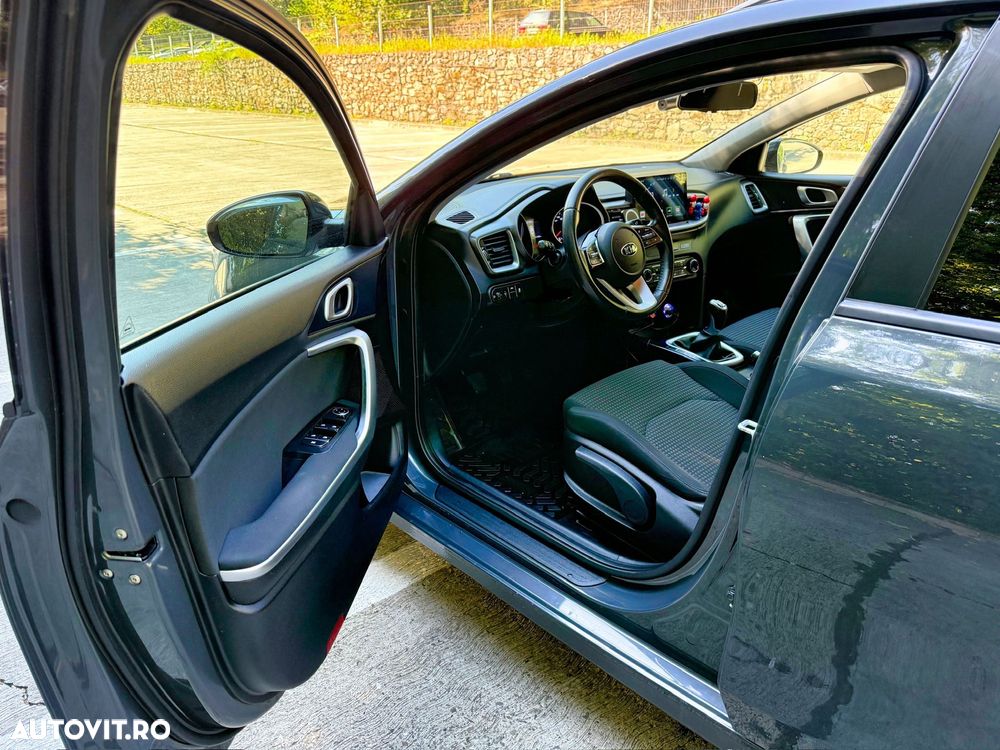 Kia Ceed Cee'd 1.4 GSL Best - 14