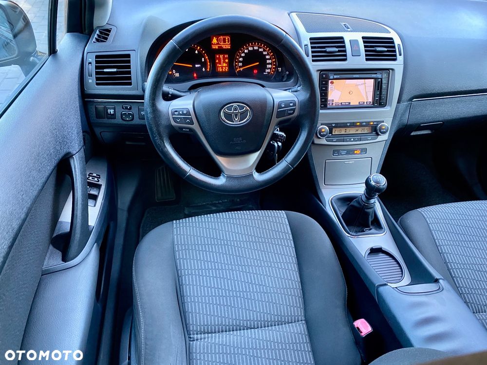 Toyota Avensis 2.0 D-4D PowerBoost Style - 10