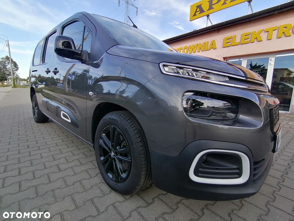 Citroën Berlingo XL 7-Sitzer PureTech 130 EAT8 FEEL - 19