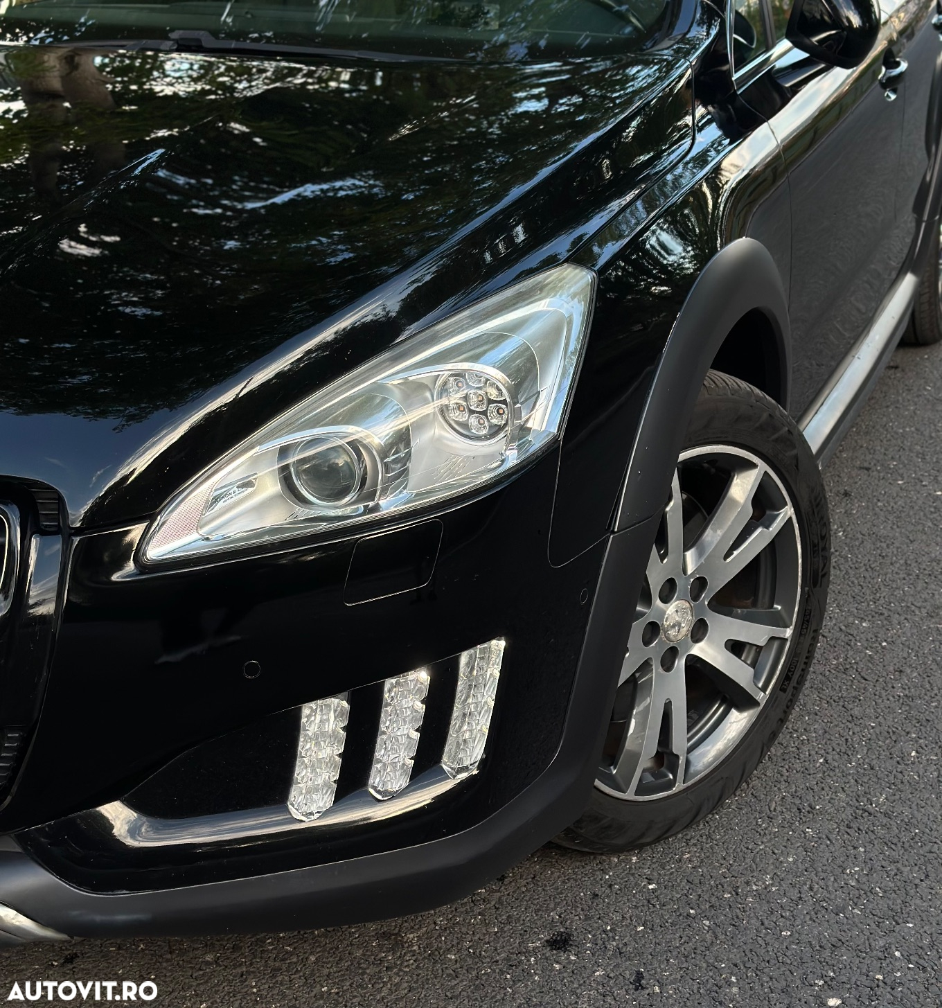 Peugeot 508 RXH Hybrid4 - 9