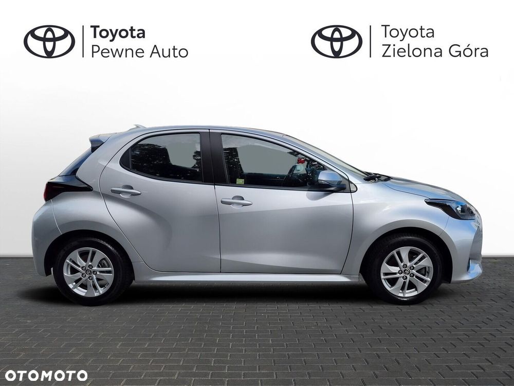 Toyota Yaris - 7