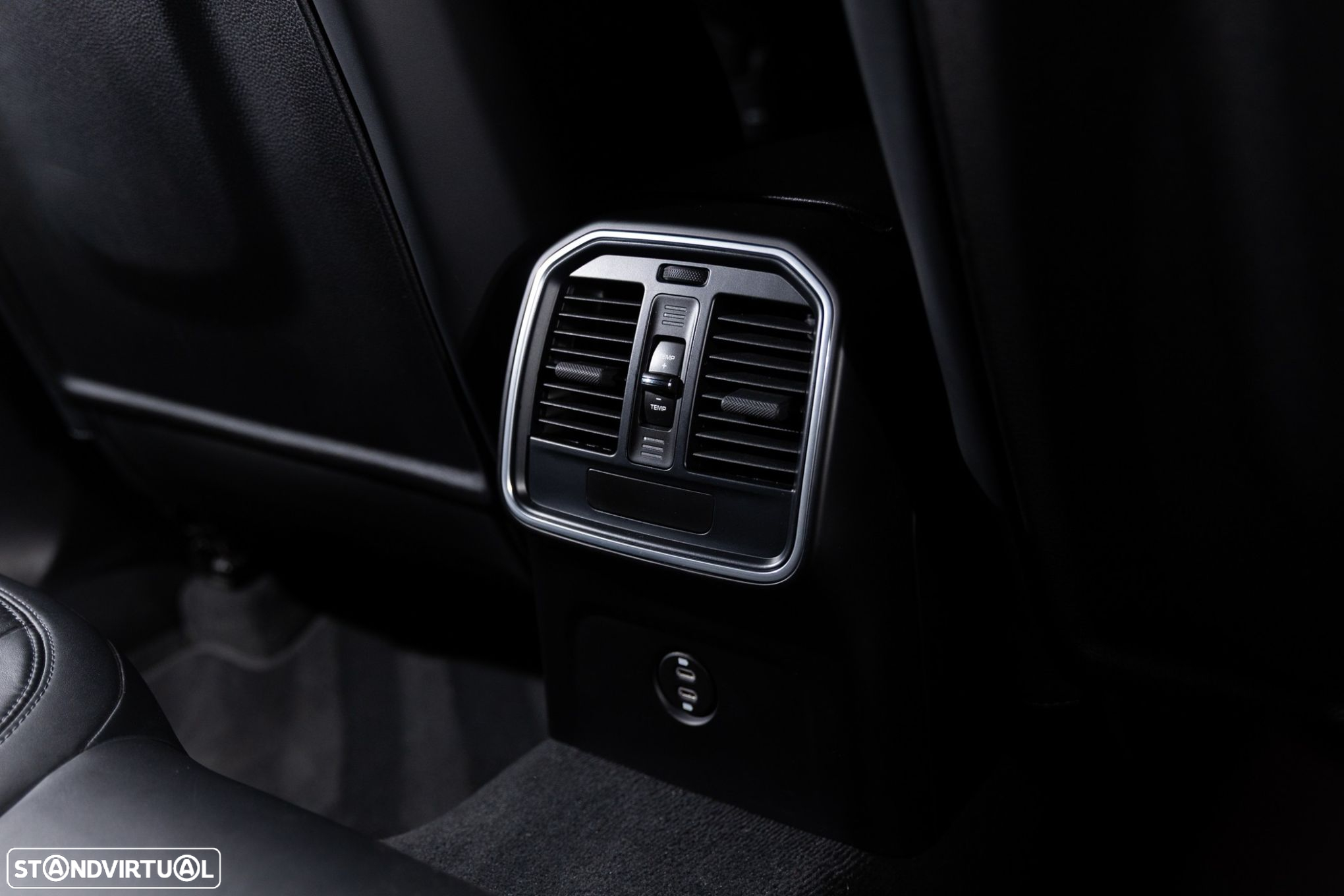 Porsche Macan Standard - 33