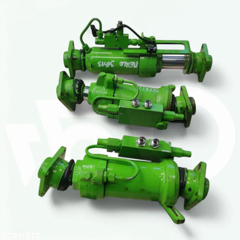 Siłownik stabilizacji osi 048642 180613 Merlo P38.13 - 7