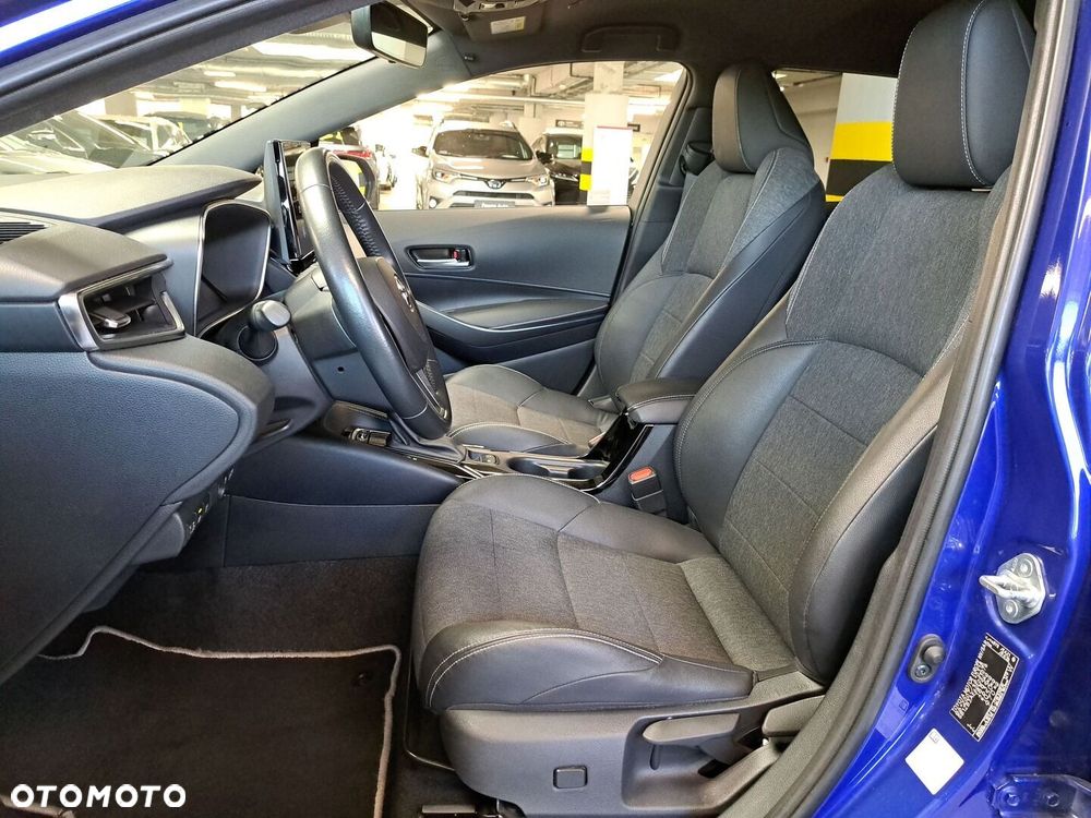 Toyota Corolla 1.8 Hybrid Style - 12