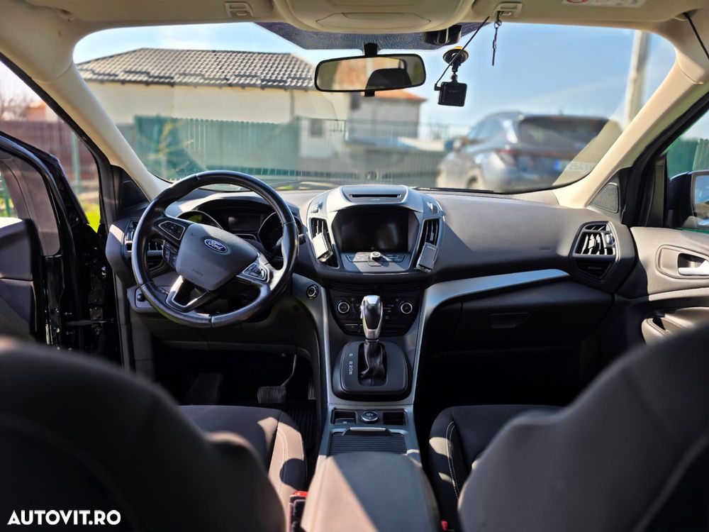 Ford Kuga 1.5 EcoBoost 4WD Aut. ST-Line - 11