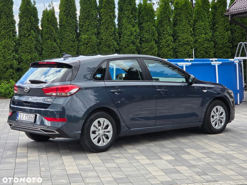 Hyundai i30 1.5 DPI Modern - 29