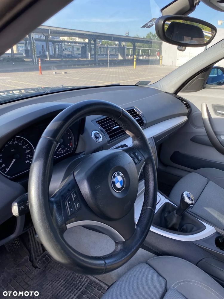 BMW Seria 1 - 10