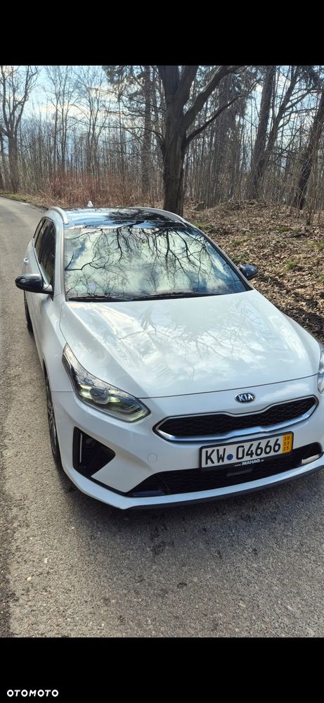 Kia Ceed 1.4 T-GDI GT-Line DCT - 1