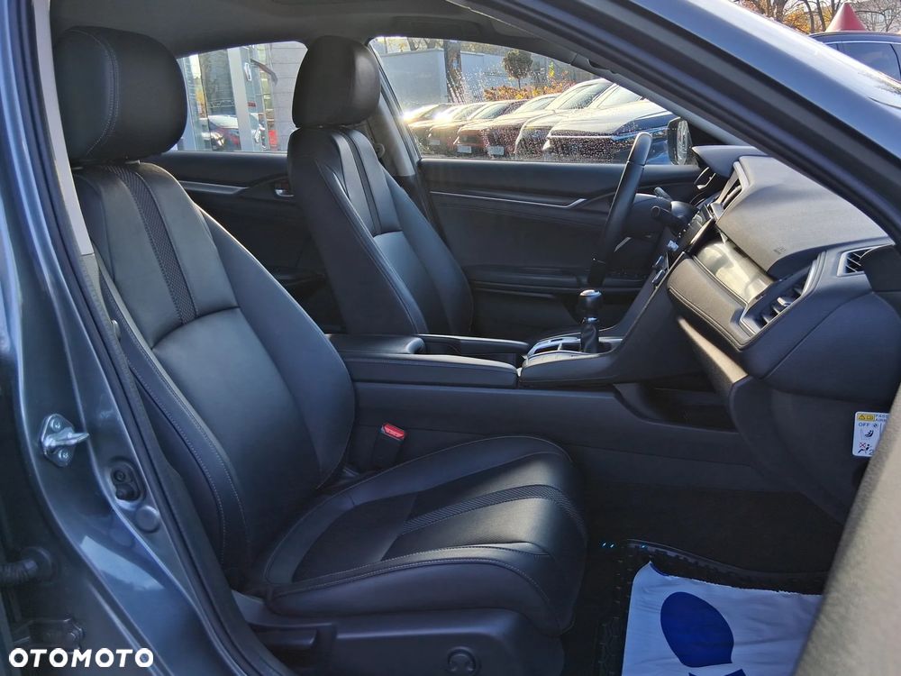 Honda Civic 1.5 T Executive - 12