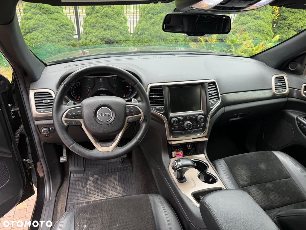 Jeep Grand Cherokee - 4