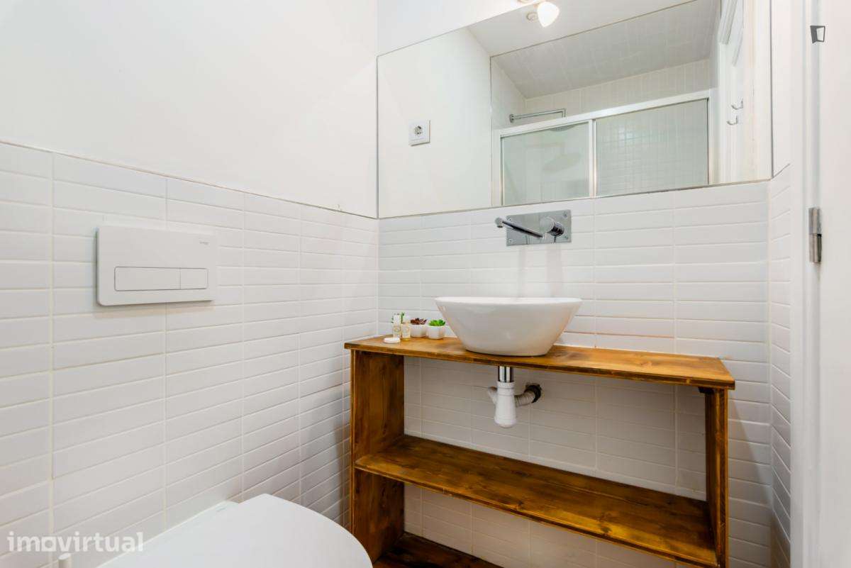 Apartamento com 2 quartos - localizado em Martim Moniz Lisbon - Grande imagem: 2/30