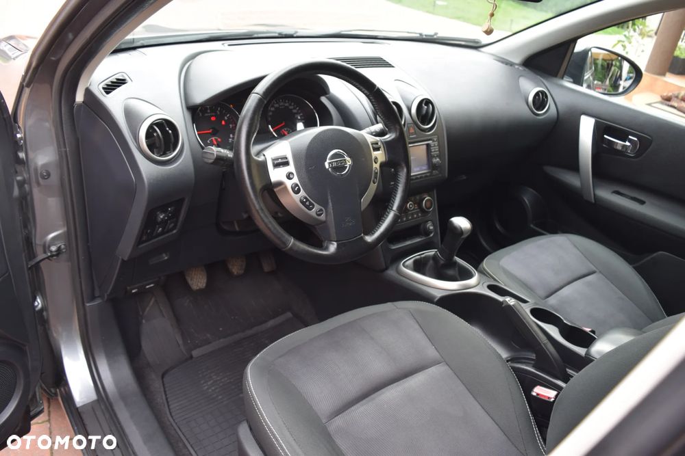 Nissan Qashqai 1.6 I-Way - 12