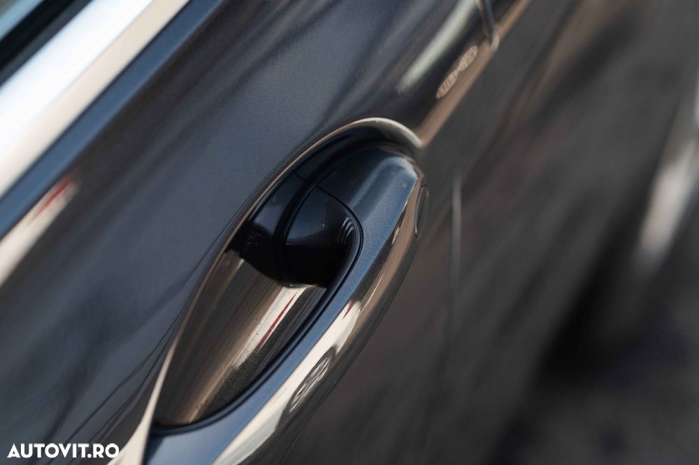 BMW X3 xDrive20i AT xLine - 19