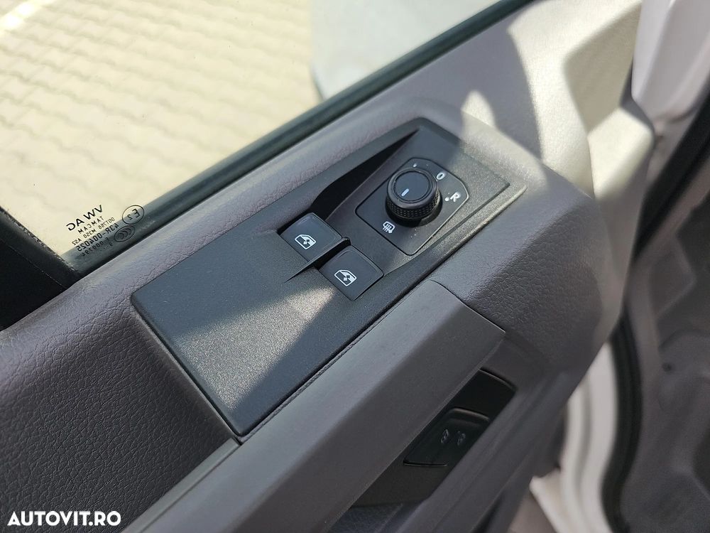 Volkswagen Crafter - 11