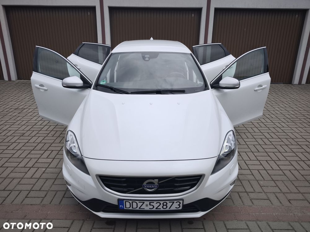 Volvo V40 D4 RDesign - 10