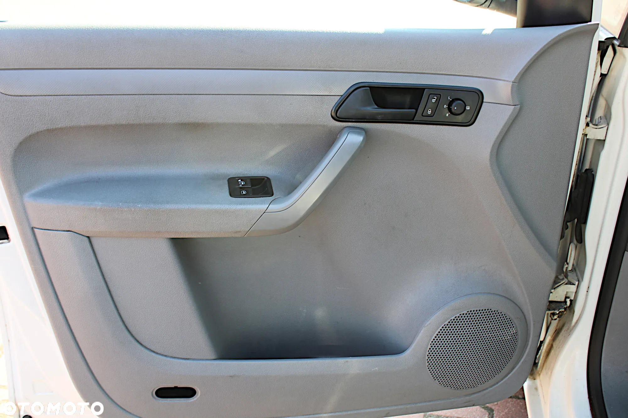 Volkswagen Caddy - 17