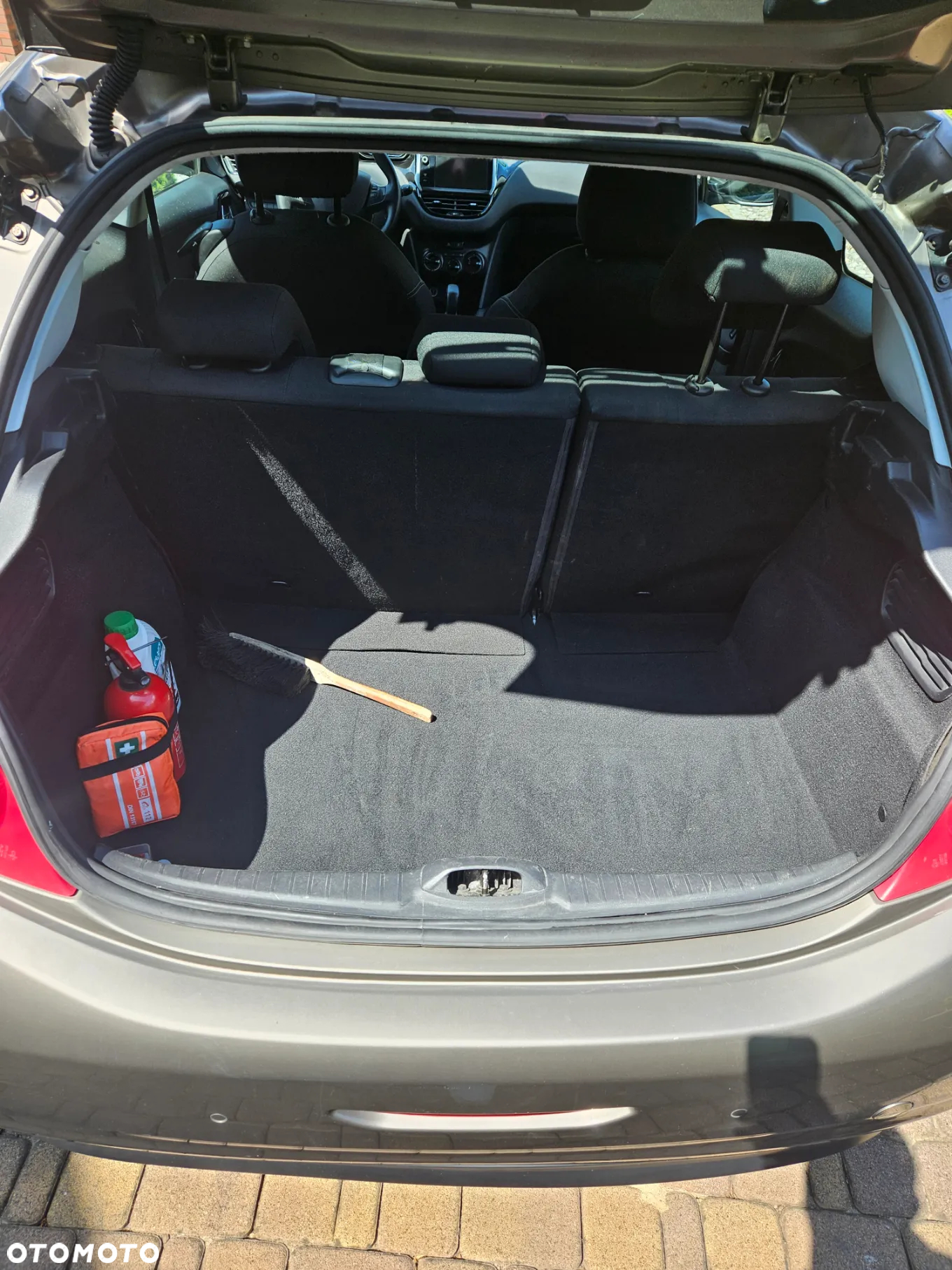 Peugeot 208 1.4 HDi Access - 8