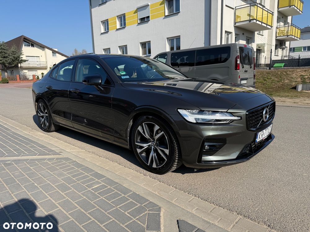 Volvo S60 B4 B R-Design - 11