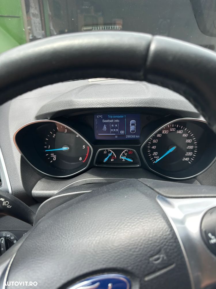 Ford Kuga 2.0 TDCi 4WD Titanium - 10
