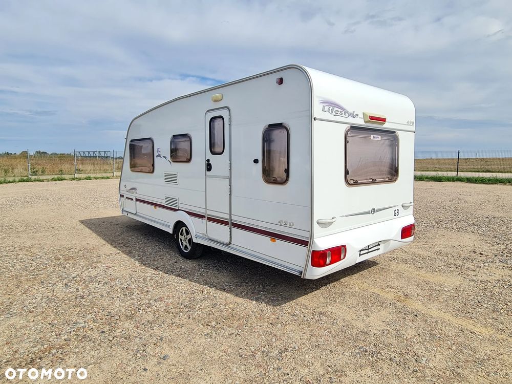 SWIFT Lifestyle 490 - 3