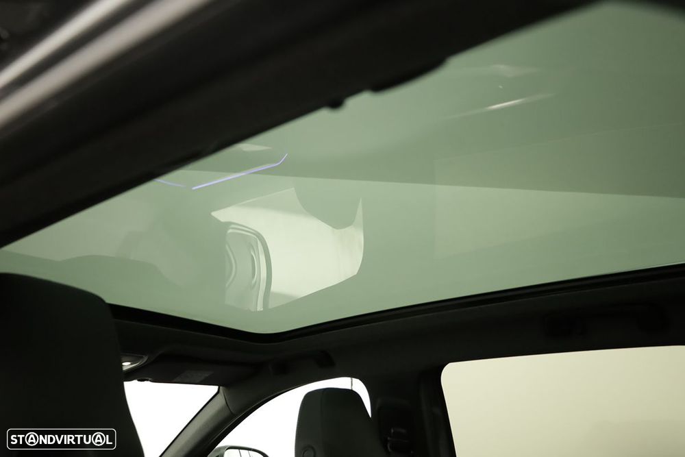 Renault Austral 1.2 E-Tech Iconic - 25