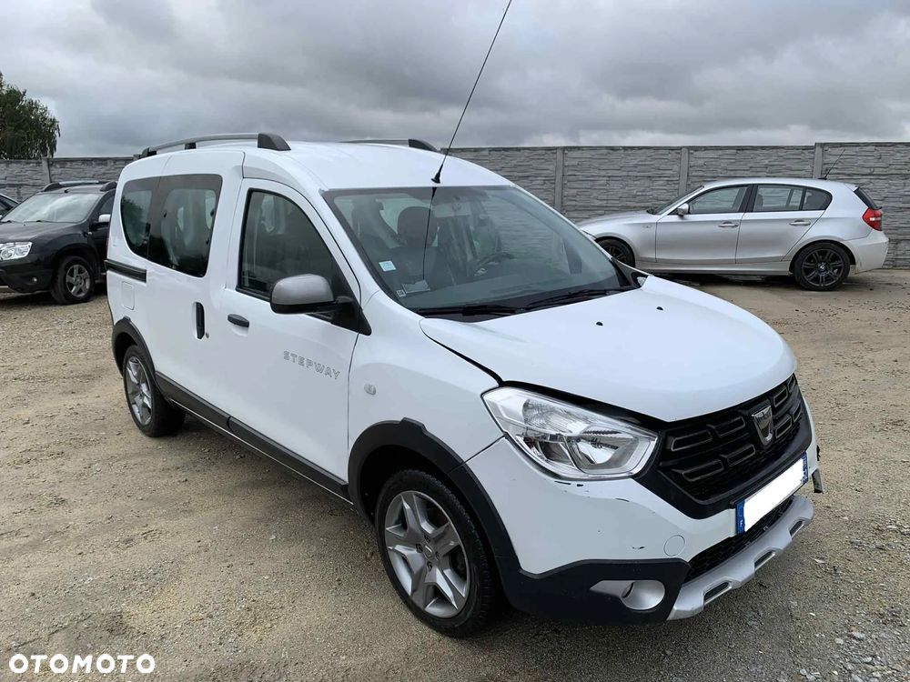 Dacia Dokker TCe 115 Stepway - 4