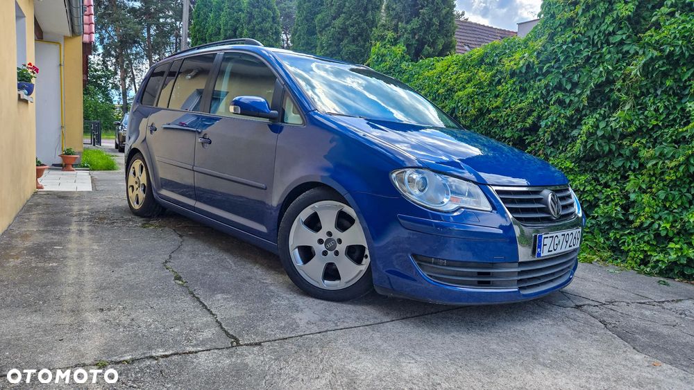 Volkswagen Touran 2.0 TDI DPF Highline - 7