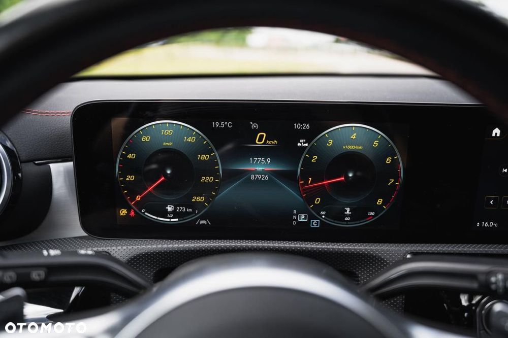 Mercedes-Benz CLA - 15