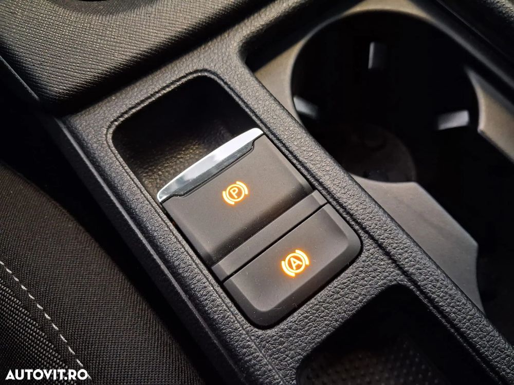 Skoda Octavia 2.0 TDI Ambition - 19