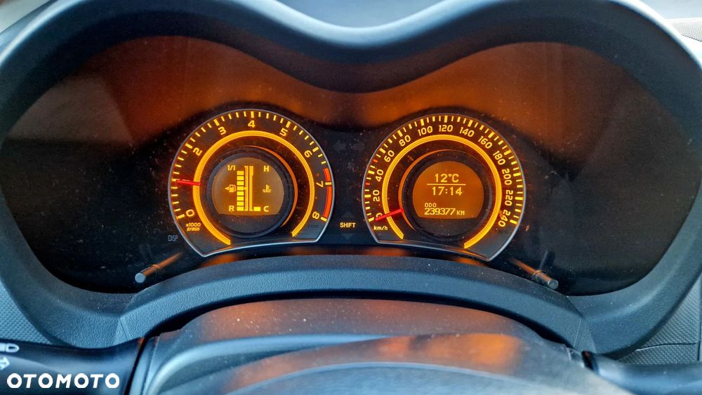 Toyota Auris 1.6 Sol - 14