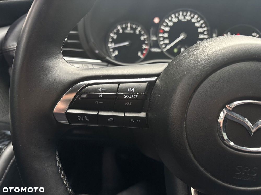 Mazda 3 2.0 mHEV Centre-Line - 28