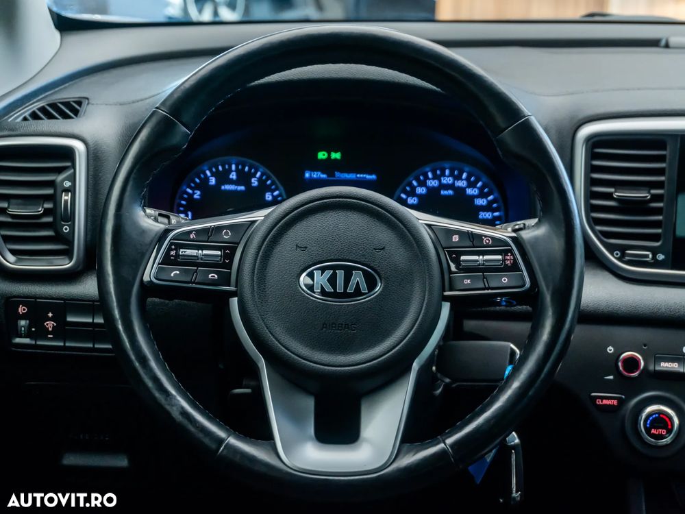 Kia Sportage 1.6 GDI 2WD Black Edition - 36