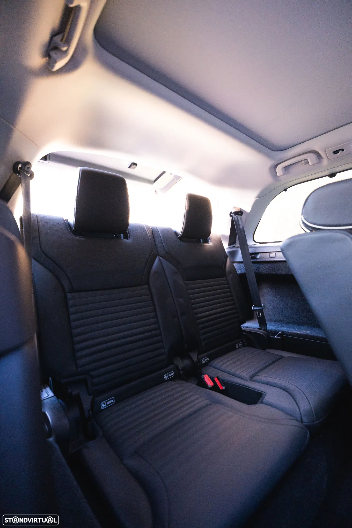 Land Rover Discovery 2.0 SD4 HSE Auto - 43