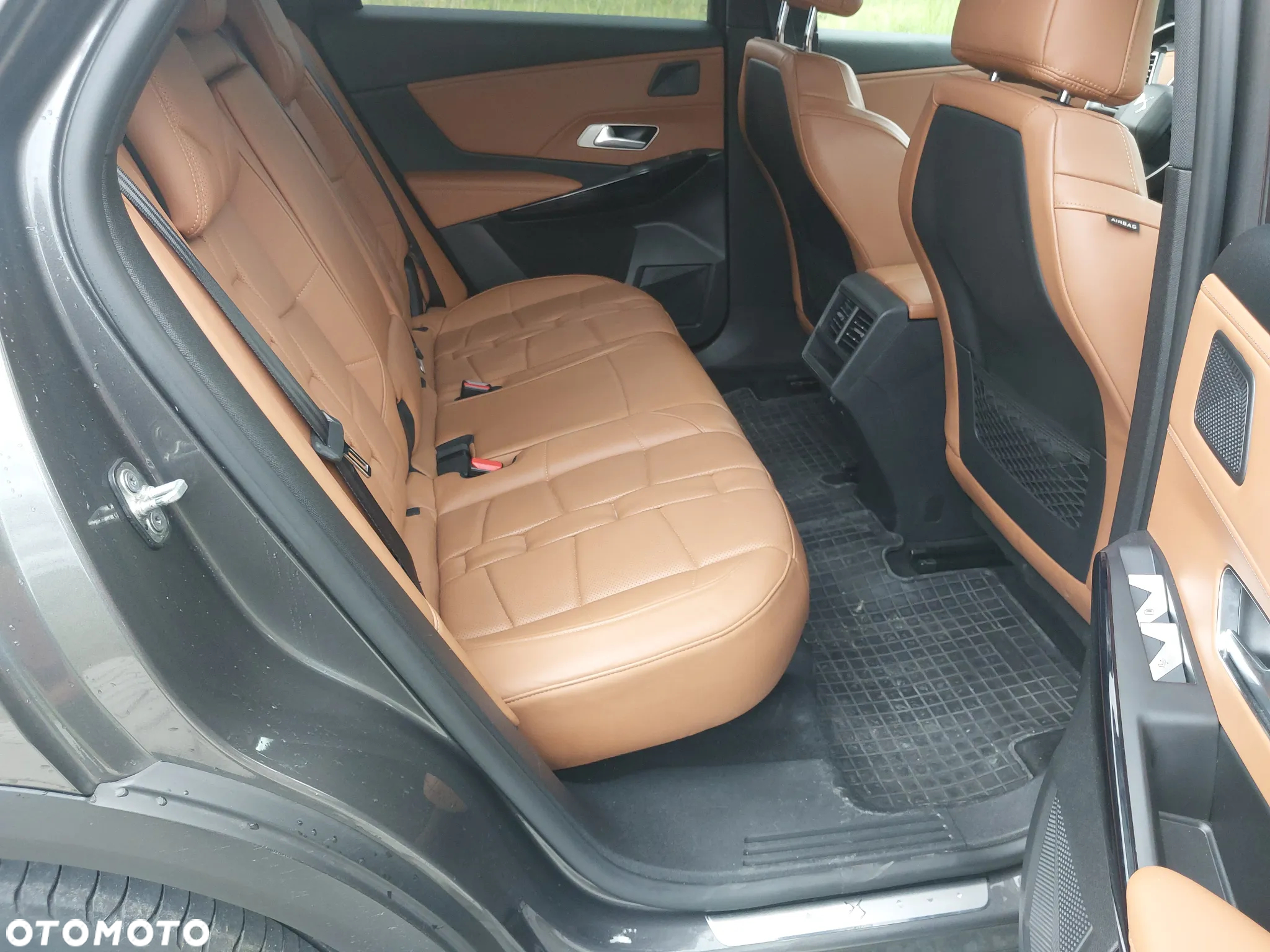 DS Automobiles DS 7 Crossback 2.0 BlueHDi Grand Chic - 27