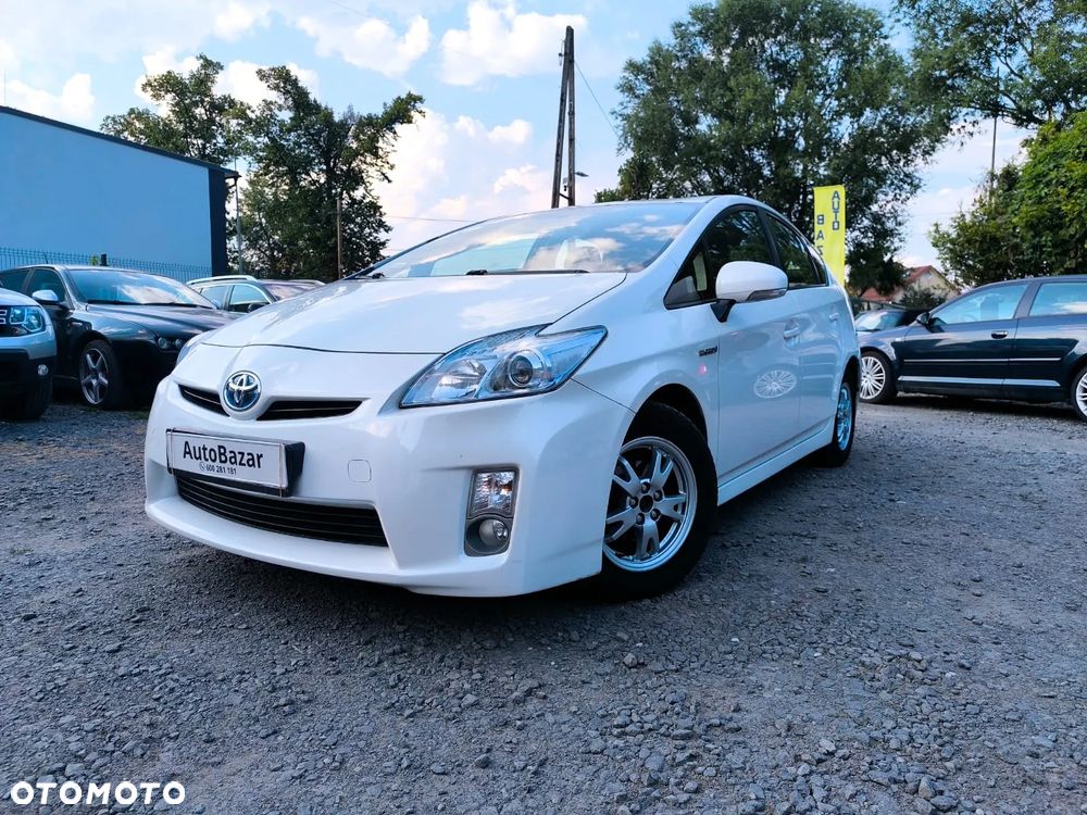 Toyota Prius - 3