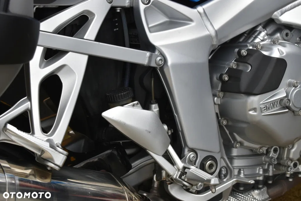 BMW K - 33
