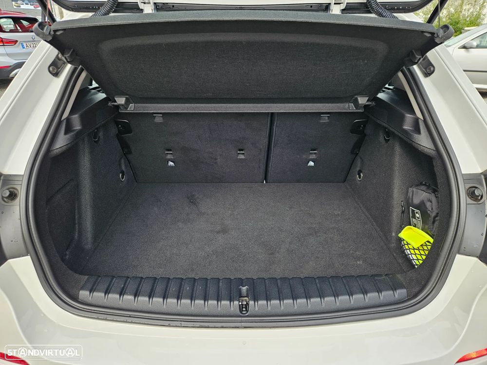 BMW 116 d Advantage Auto - 34