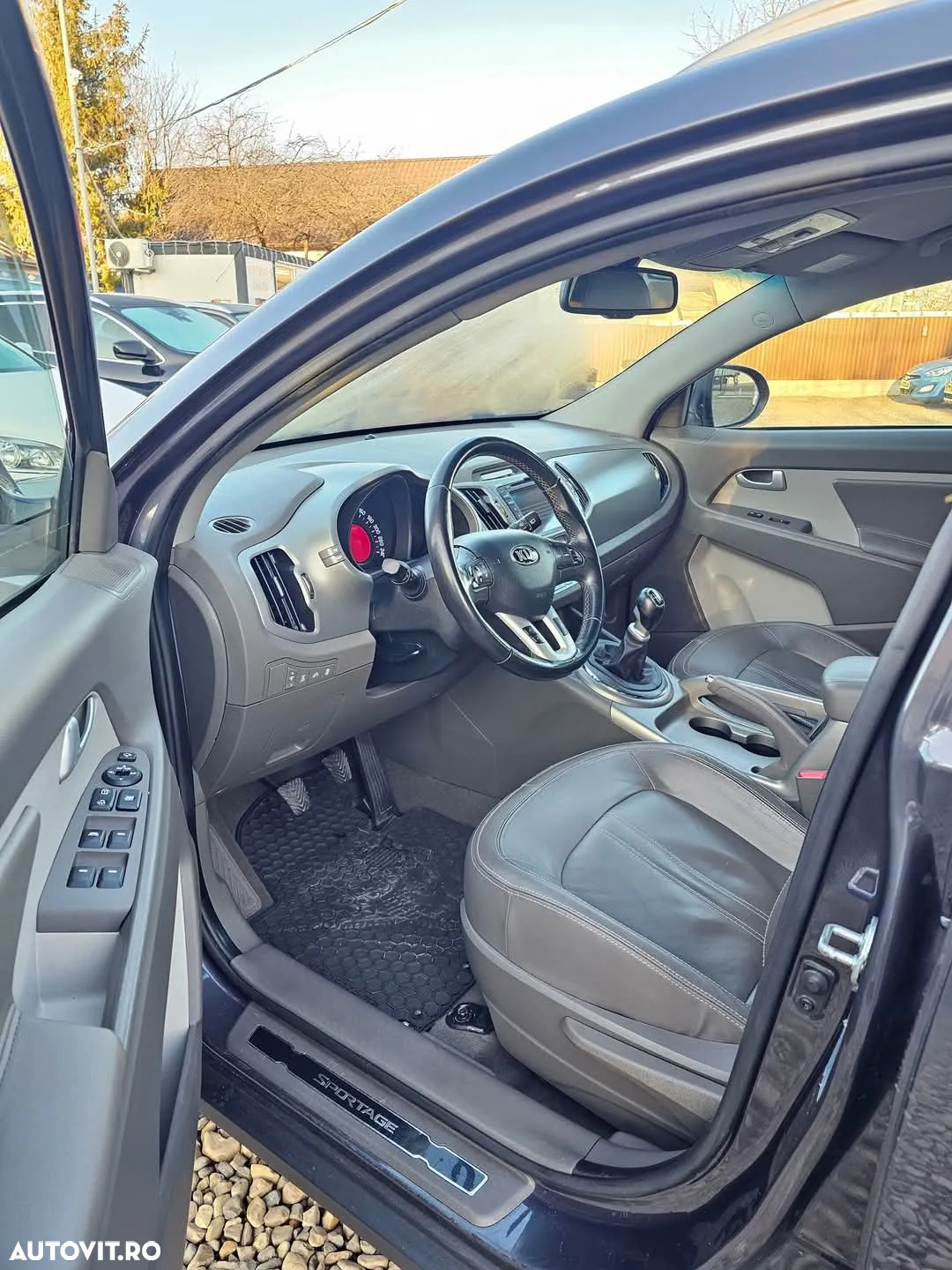 Kia Sportage 2.0 CRDI 4WD Fifa World Cup Edition - 7