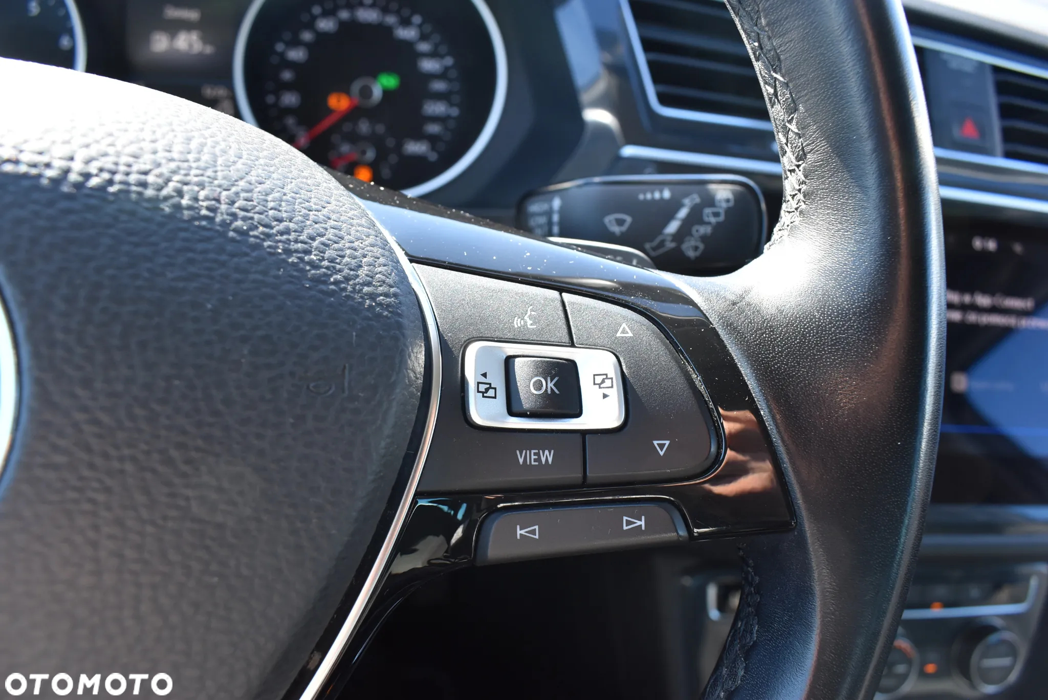 Volkswagen Tiguan 1.5 TSI EVO Comfortline DSG - 34