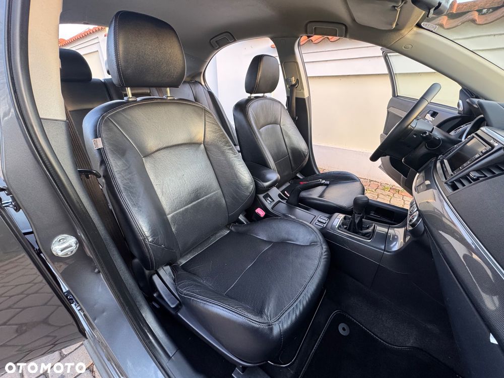 Mitsubishi Lancer - 16