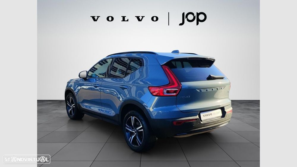 Volvo XC 40 1.5 T2 Plus Dark Auto - 3