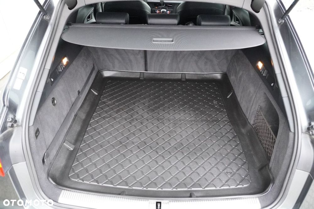 Audi A6 Avant - 25