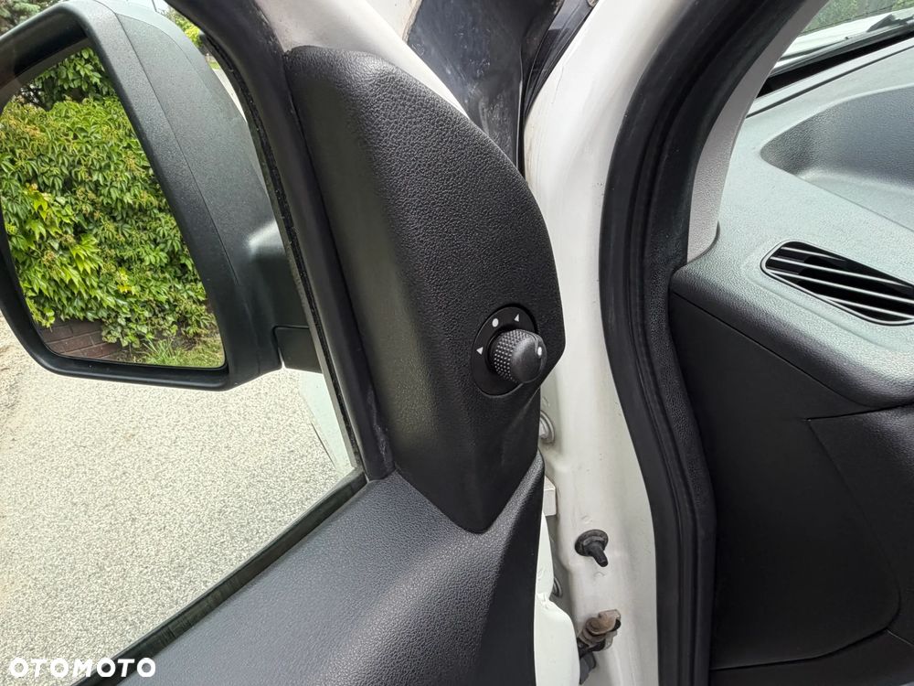 Fiat Doblo Kombi Maxi Active - 28